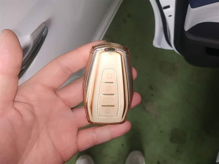 Фото 9 - Geely Preface