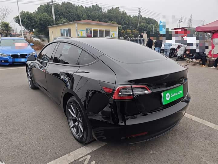 Фото 5 - Tesla Model 3