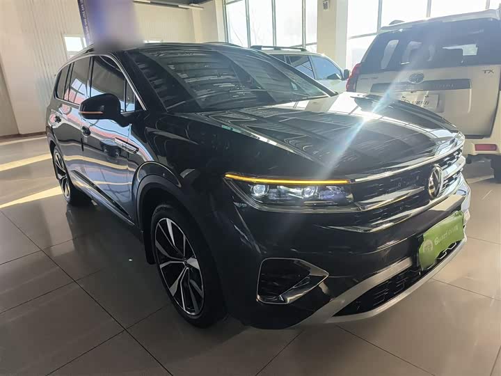 Фото 4 - Volkswagen Talagon