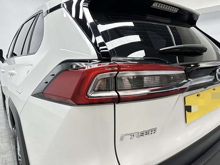 Фото 7 - Toyota Wildlander