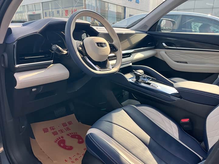 Фото 4 - Geely Monjaro