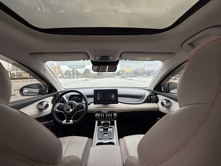 Фото 8 - BYD Yuan Plus