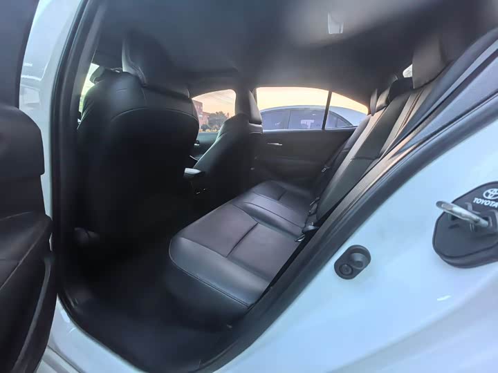 Фото 5 - Toyota Levin