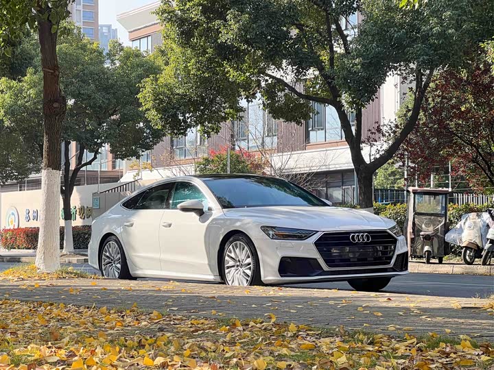 Фото 3 - Audi A7