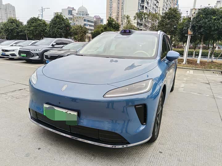 Фото 1 - Shangjie (Huawei × SAIC) H5