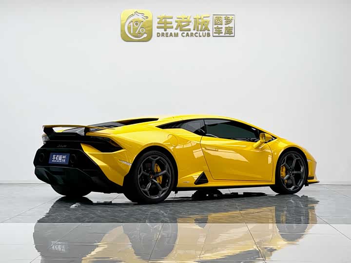 Фото 4 - Lamborghini Huracán