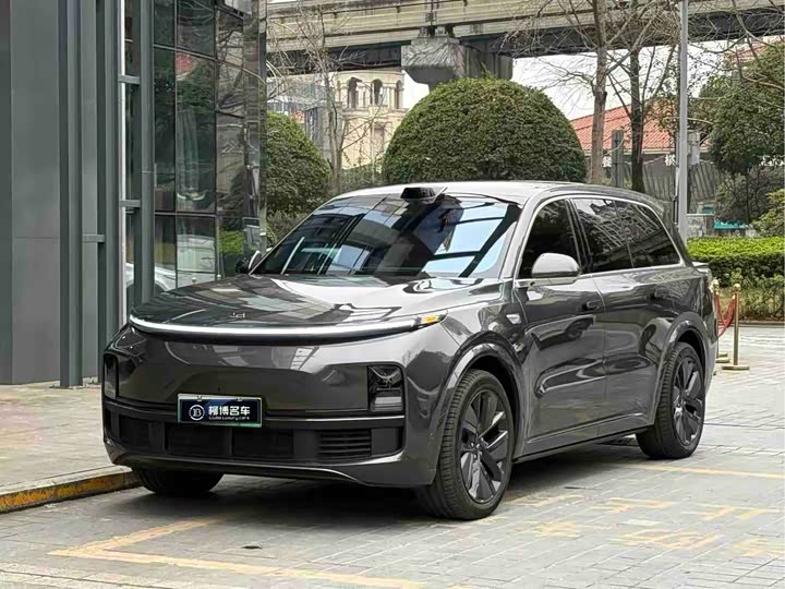 Фото 1 - LiXiang L9