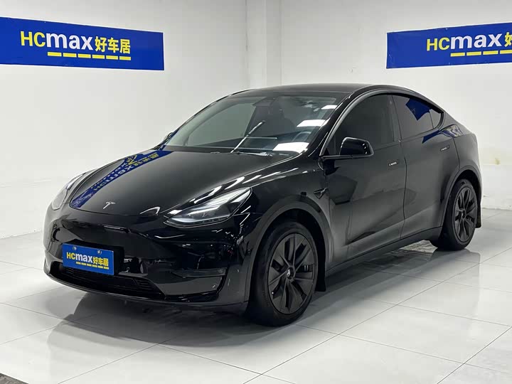 Фото 1 - Tesla Model Y
