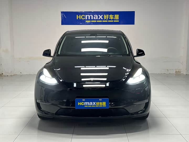 Фото 2 - Tesla Model Y