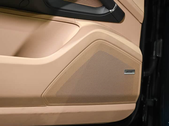 Фото 7 - Porsche Cayenne