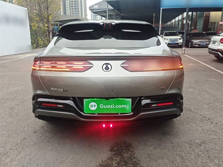 Фото 6 - Denza Z9GT