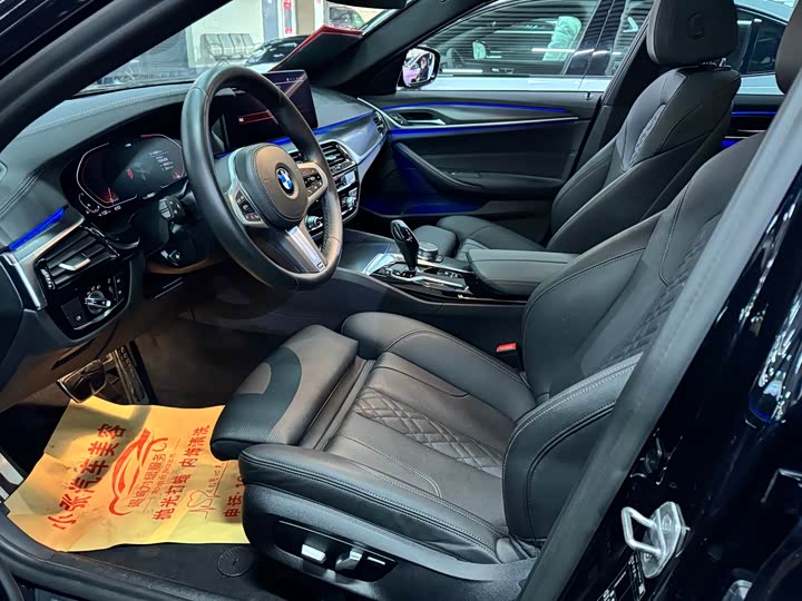 Фото 4 - BMW 5 Series