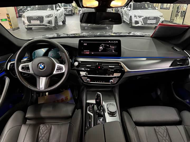 Фото 9 - BMW 5 Series
