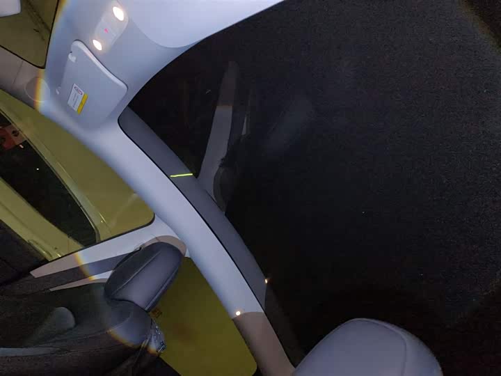 Фото 9 - Tesla Model Y