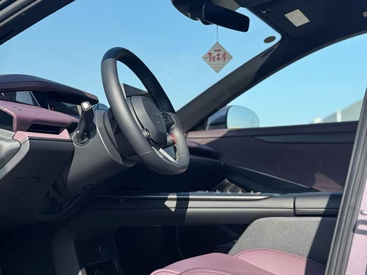 Фото 6 - Xiaomi SU7