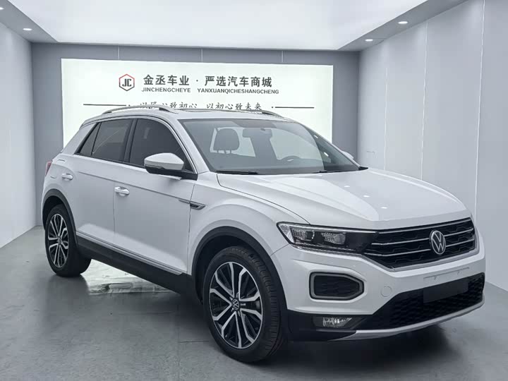 Фото 3 - Volkswagen T-Roc