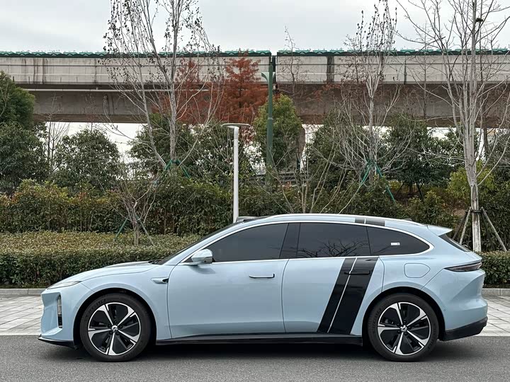 Фото 7 - Nio ET5T