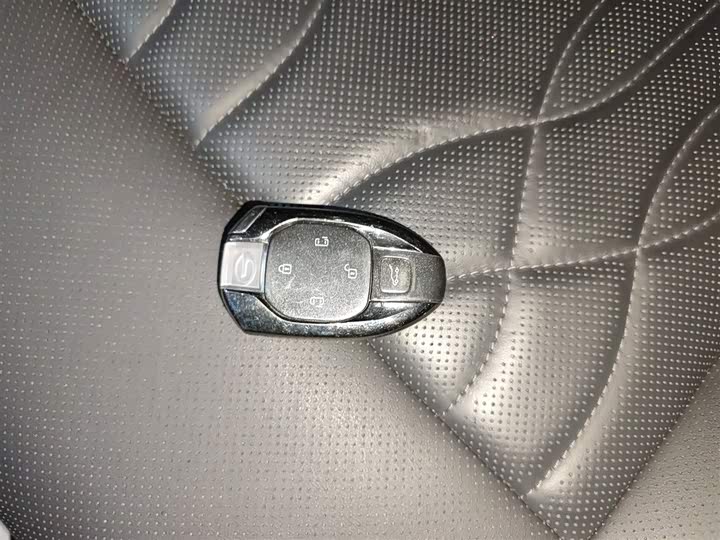 Фото 9 - GAC Trumpchi M8