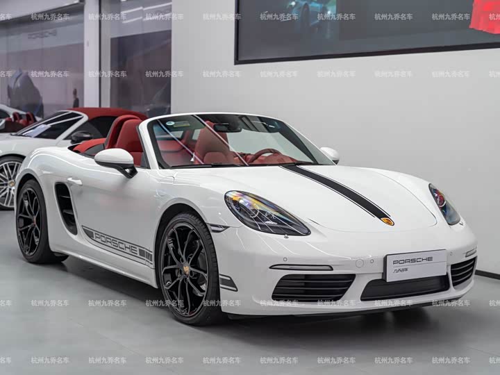 Фото 2 - Porsche 718