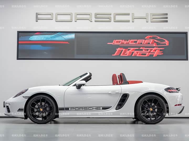 Фото 8 - Porsche 718