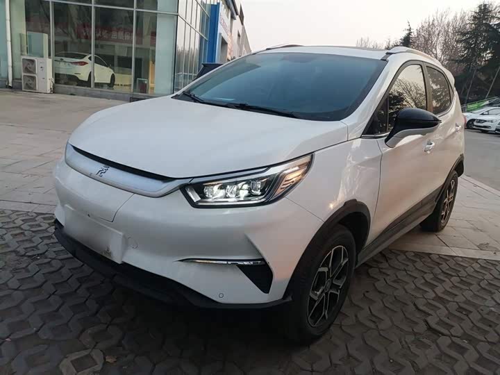 Фото 2 - BYD Yuan Pro