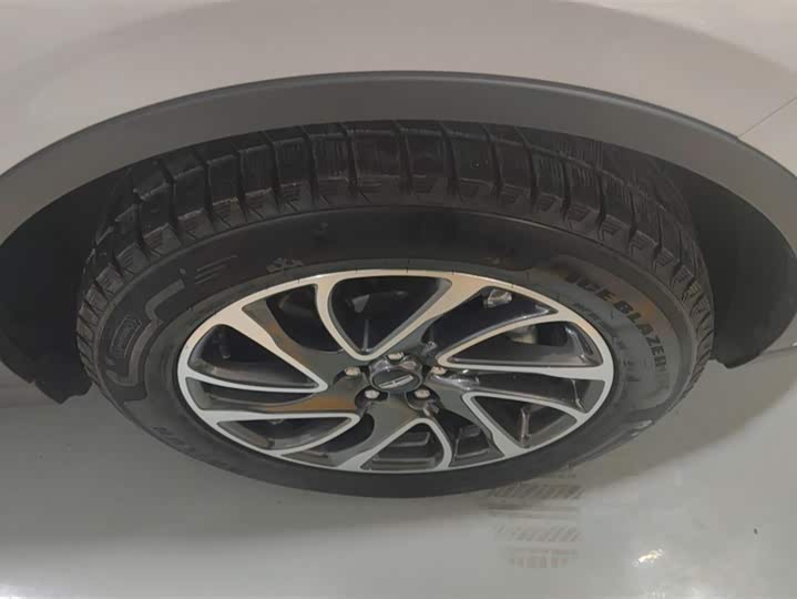 Фото 6 - Lincoln Corsair