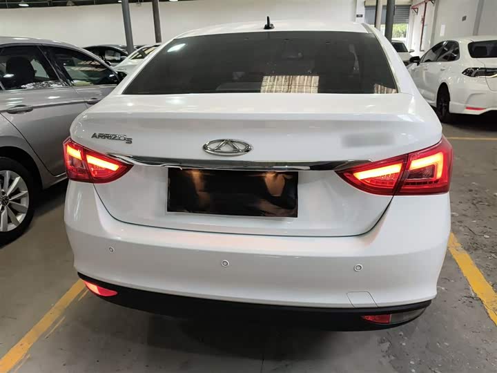 Фото 6 - Chery Arrizo 5