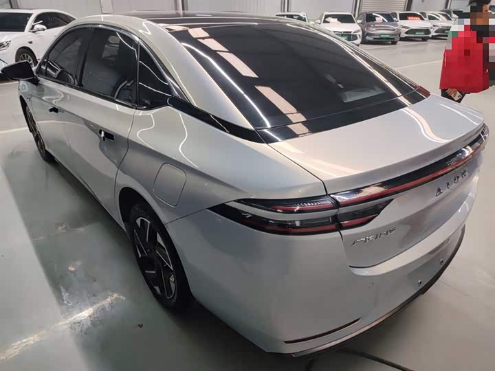 Фото 5 - GAC Aion S Plus