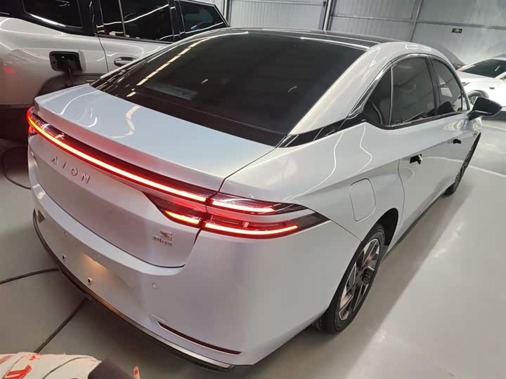 Фото 7 - GAC Aion S Plus