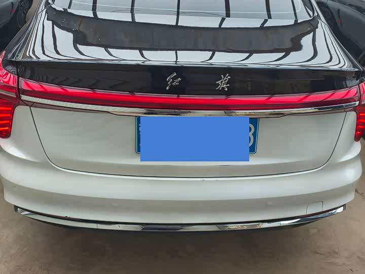 Фото 9 - Hongqi H5