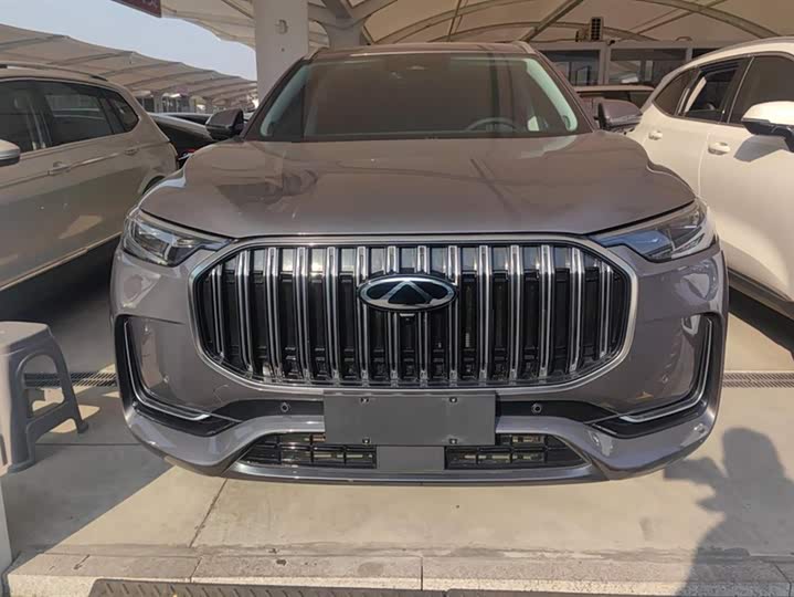 Фото 2 - Chery Tiggo 9