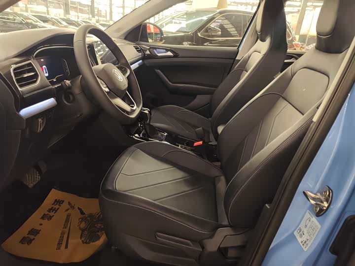 Фото 7 - Volkswagen Tharu