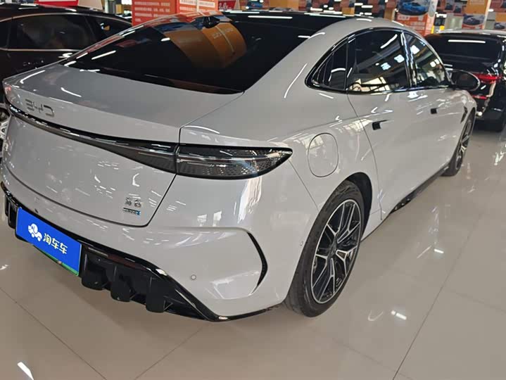 Фото 3 - BYD Seal