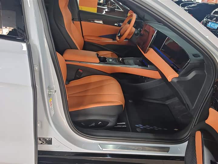 Фото 8 - BYD Seal