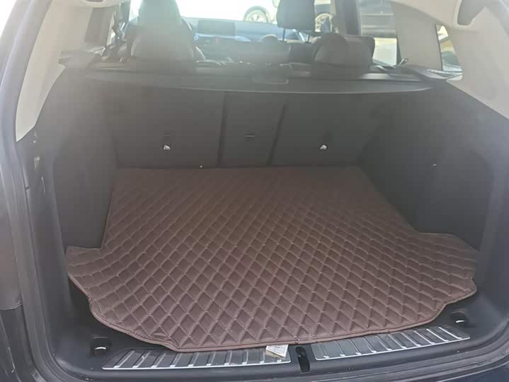 Фото 4 - BMW iX3