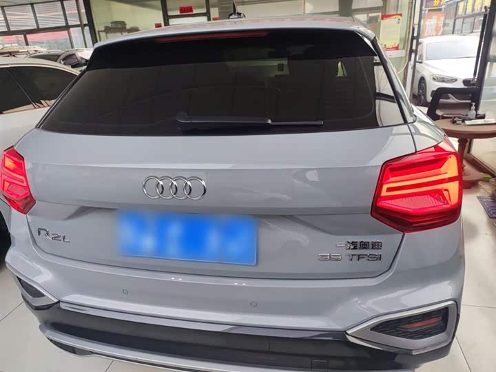 Фото 6 - Audi Q2L