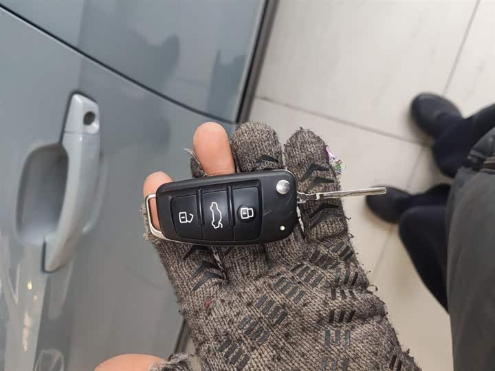 Фото 9 - Audi Q2L