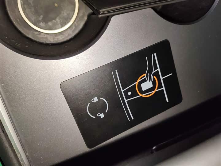 Фото 9 - Tesla Model Y