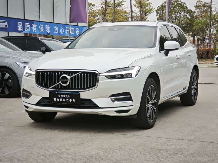 Фото 1 - Volvo XC60