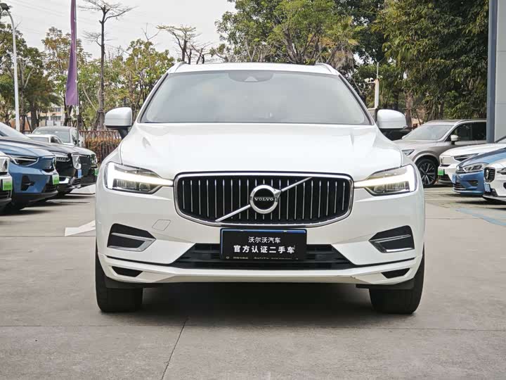 Фото 3 - Volvo XC60