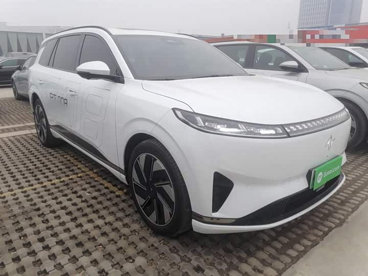 Фото 4 - Dongfeng Yipai eπ 008