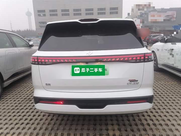 Фото 6 - Dongfeng Yipai eπ 008