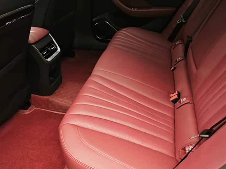 Фото 2 - Hongqi H5