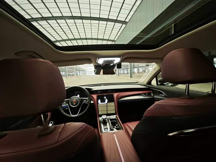 Фото 4 - Hongqi H5