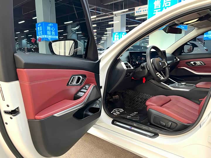 Фото 4 - BMW 3 Series