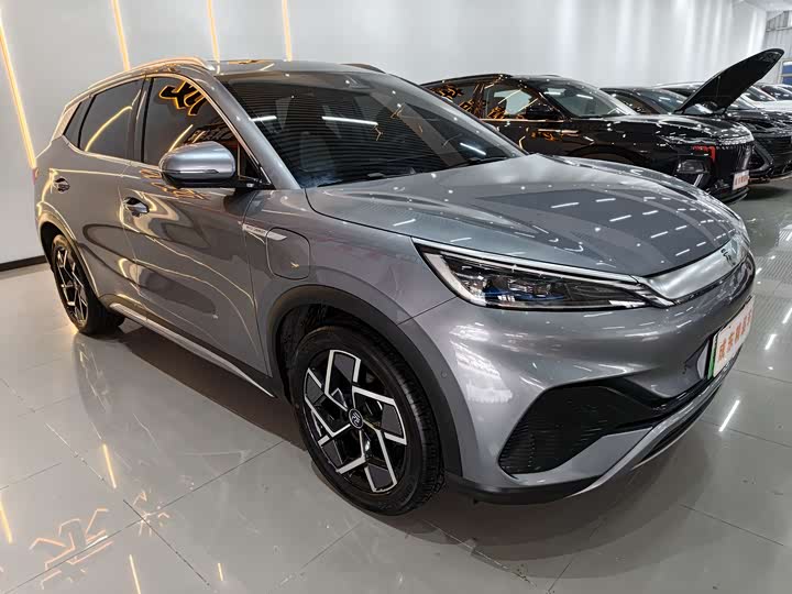 Фото 3 - BYD Yuan Plus