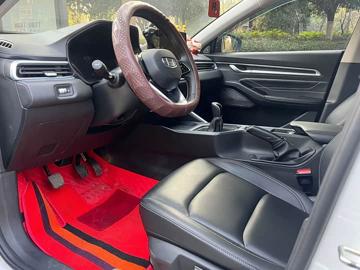 Фото 4 - Geely Emgrand