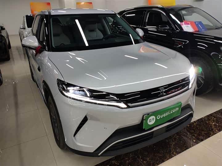 Фото 4 - BYD Yuan Up