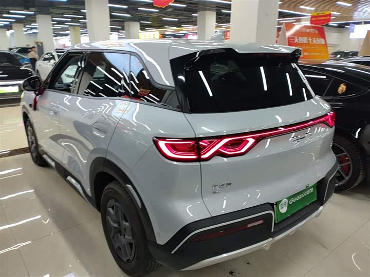 Фото 5 - BYD Yuan Up