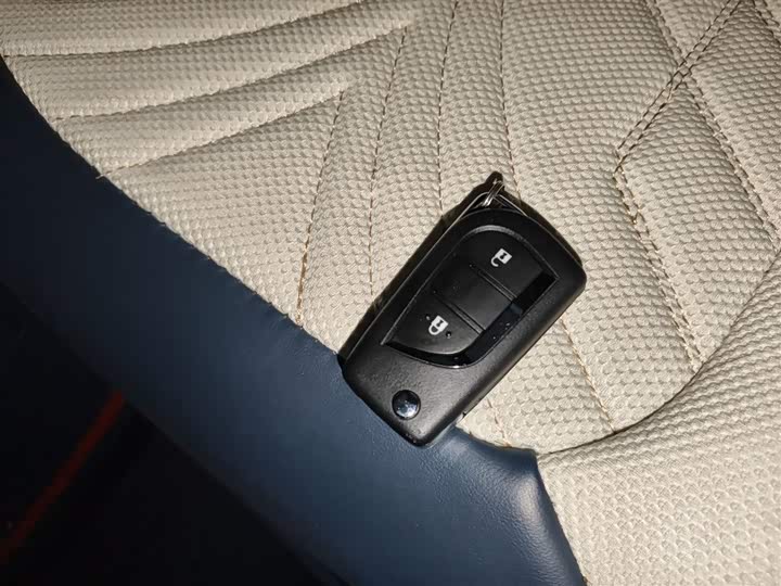 Фото 9 - Toyota Frontlander